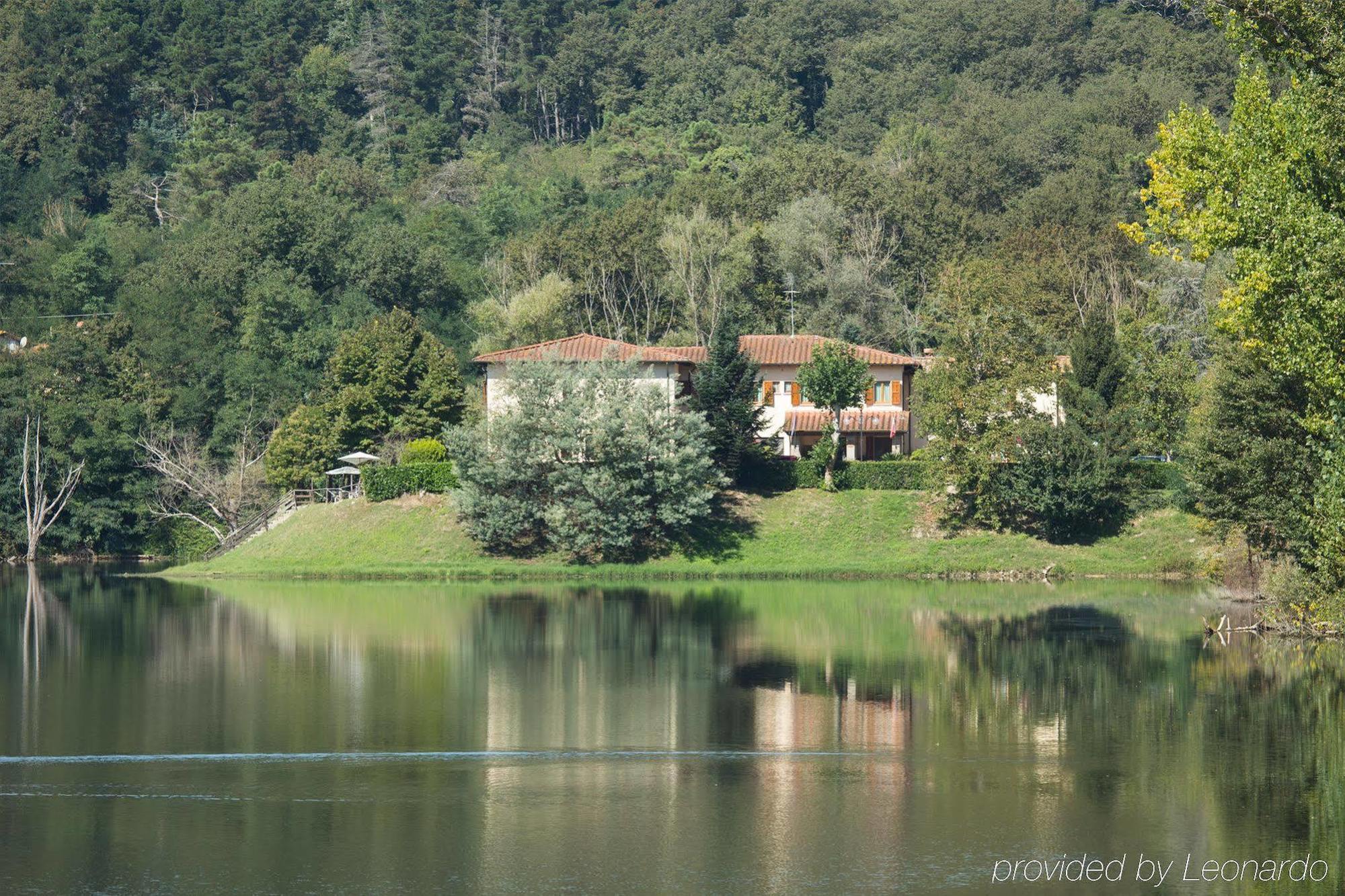 Hotel Del Lago Каврилья Экстерьер фото